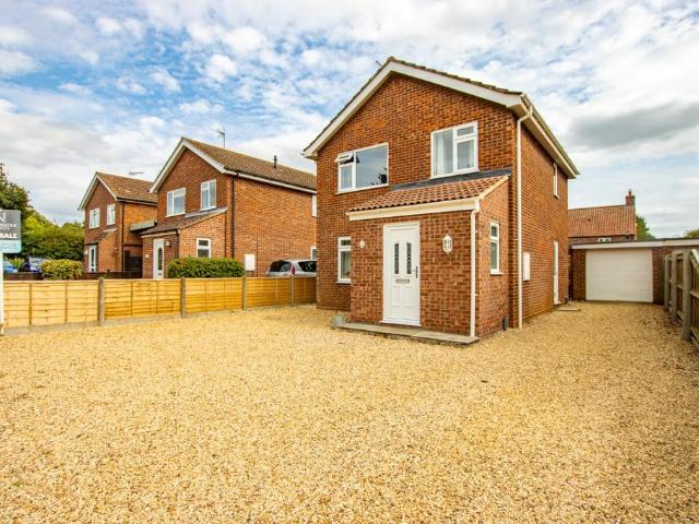 3 bedroom detached house for sale