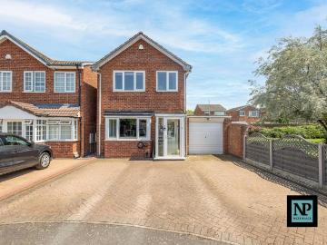 3 bedroom detached house for sale