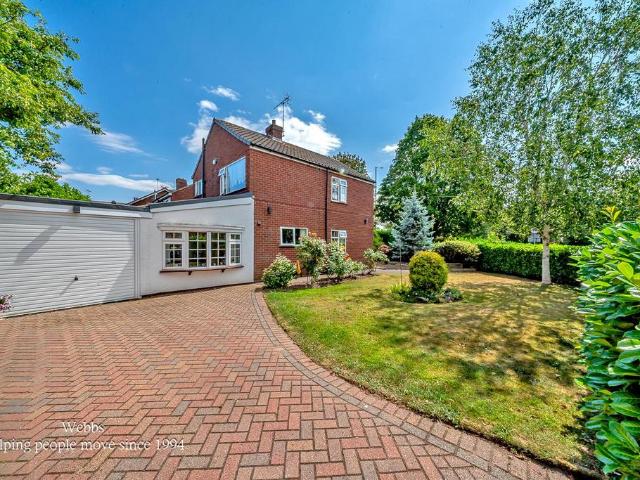 3 bedroom detached house for sale
