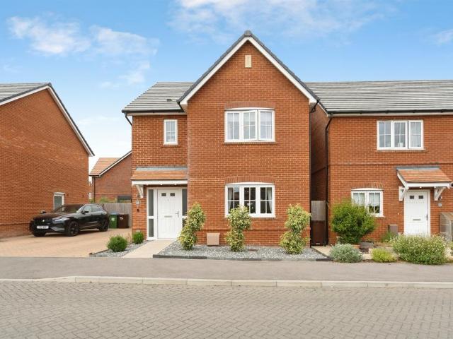 3 bedroom detached house for sale