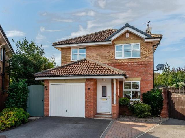 3 bedroom detached house for sale