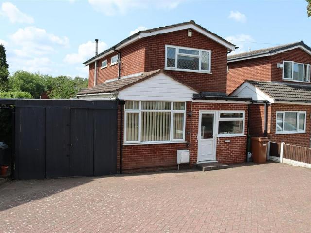 3 bedroom detached house for sale