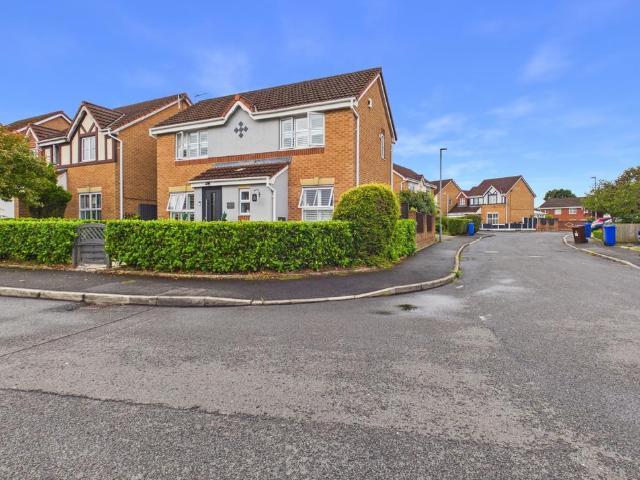 3 bedroom detached house for sale