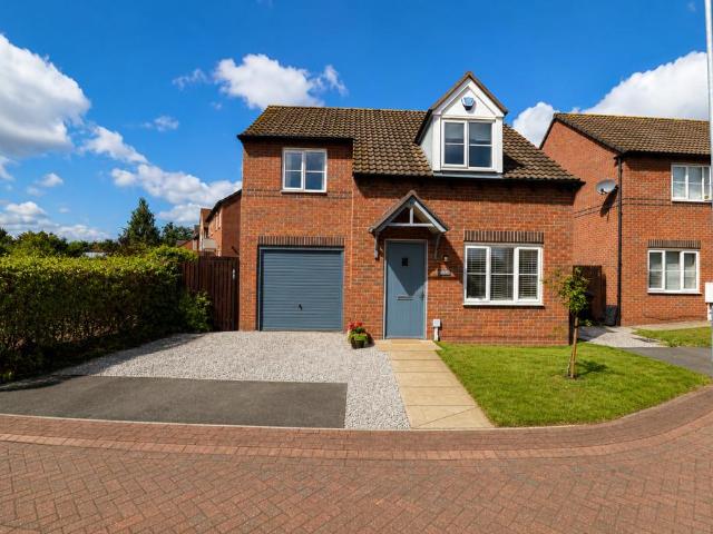 3 bedroom detached house for sale