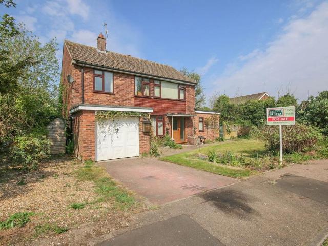 3 bedroom detached house for sale