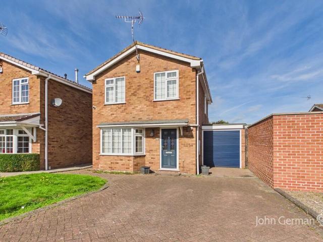 3 bedroom detached house for sale