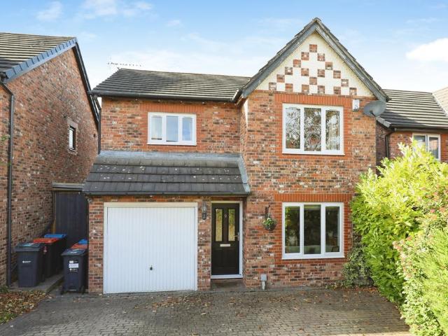 3 bedroom detached house for sale