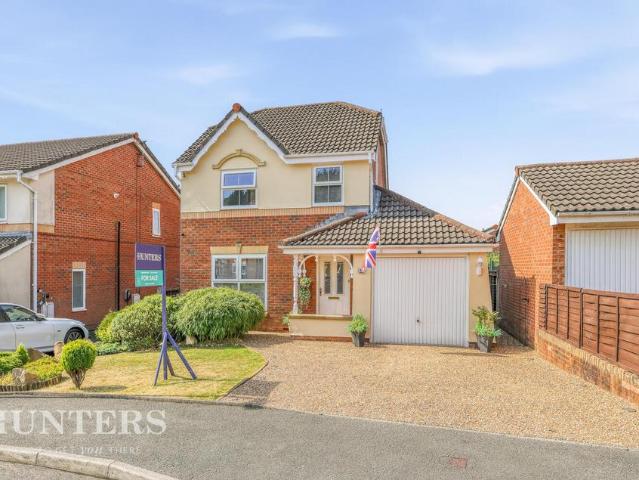 3 bedroom detached house for sale