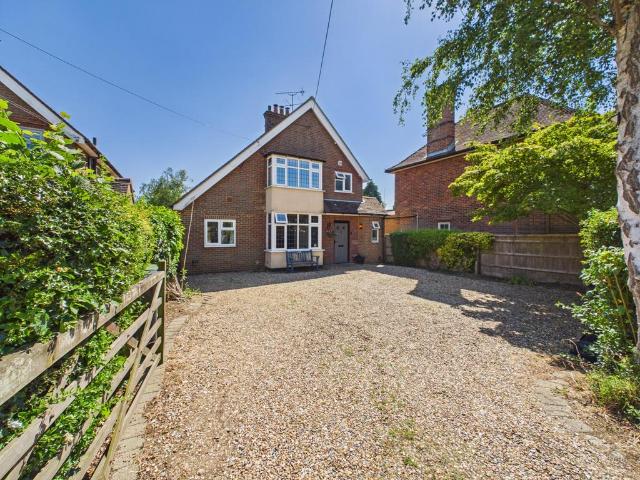 3 bedroom detached house for sale