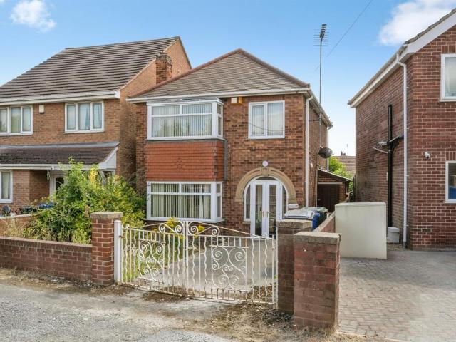 3 bedroom detached house for sale