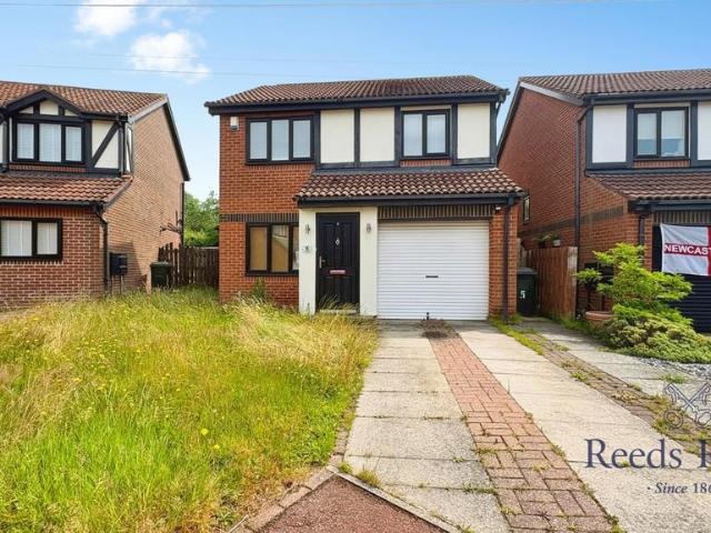 3 bedroom detached house for sale