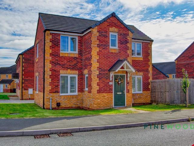 3 bedroom detached house for sale