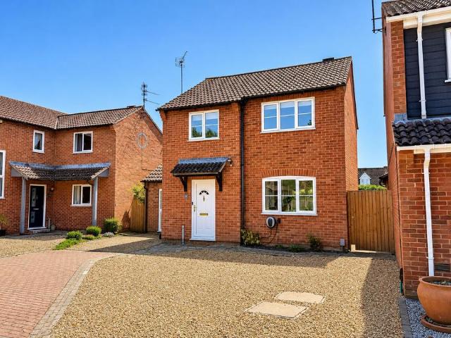 3 bedroom detached house for sale