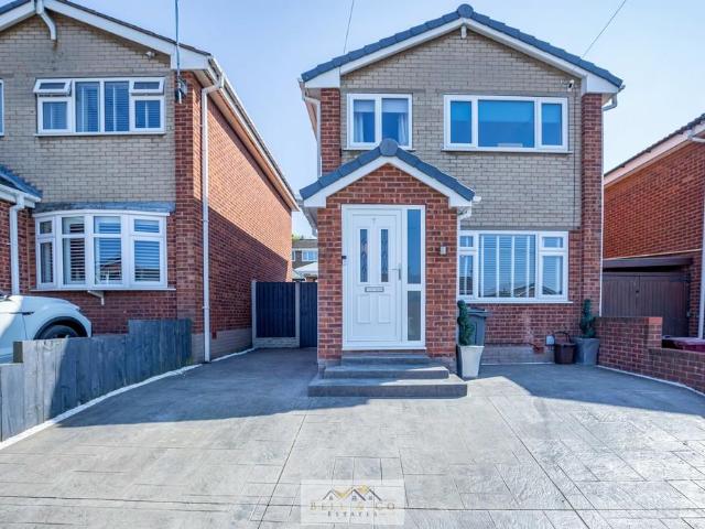 3 bedroom detached house for sale