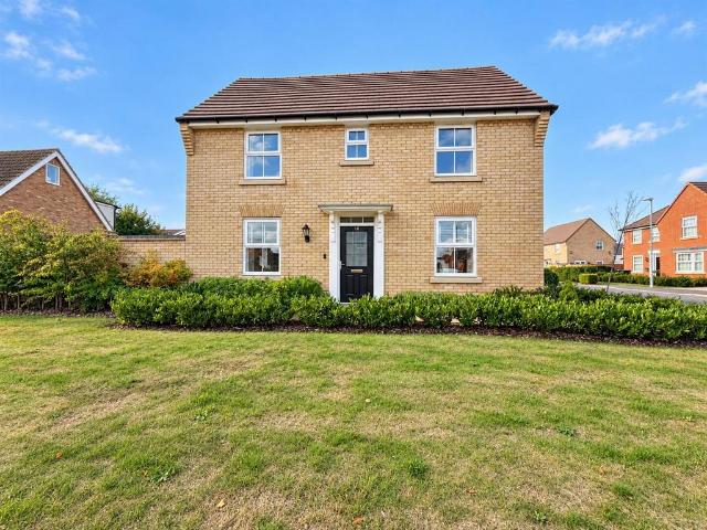 3 bedroom detached house for sale
