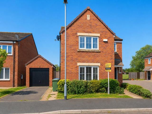3 bedroom detached house for sale