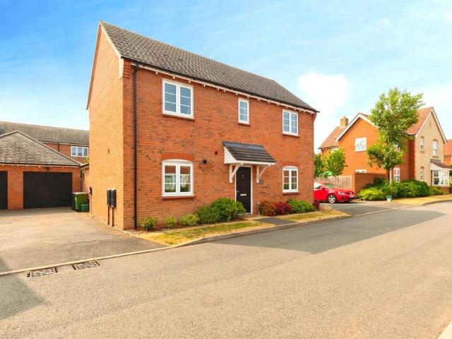 3 bedroom detached house for sale