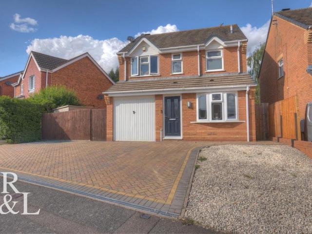 3 bedroom detached house for sale