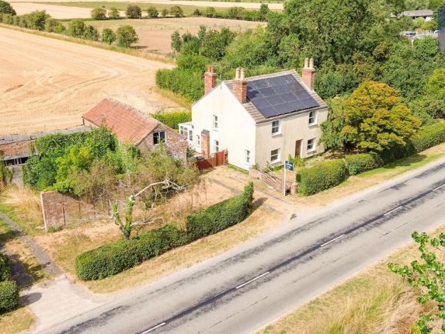 3 bedroom detached house for sale