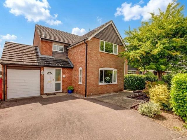3 bedroom detached house for sale