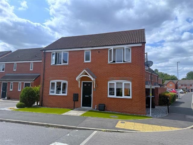 3 bedroom detached house for sale