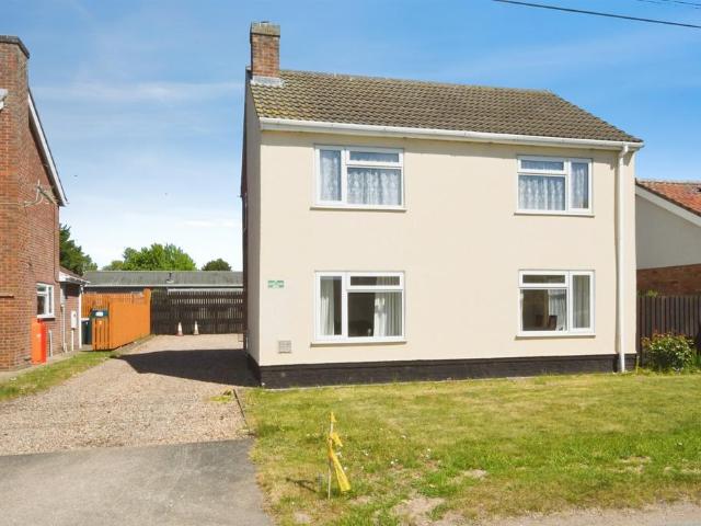 3 bedroom detached house for sale