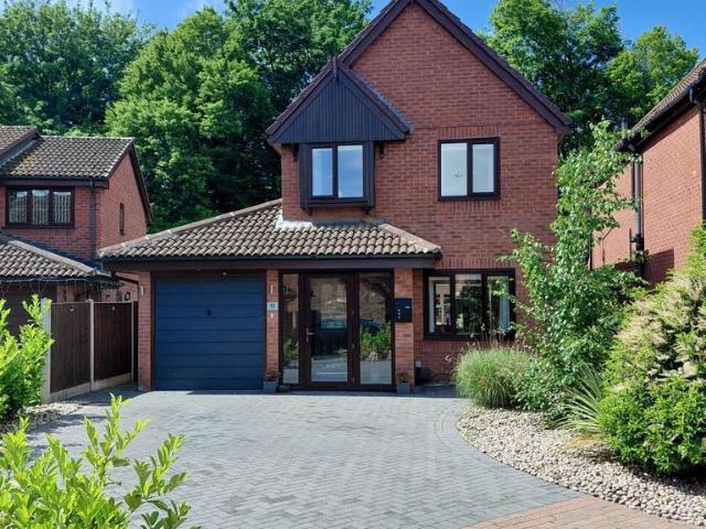 3 bedroom detached house for sale