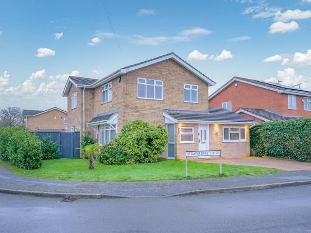 3 bedroom detached house for sale