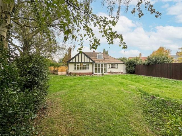 3 bedroom detached house for sale