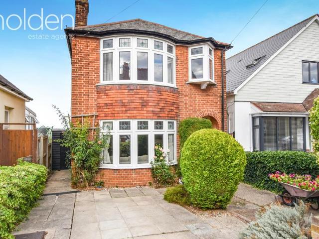 3 bedroom detached house for sale