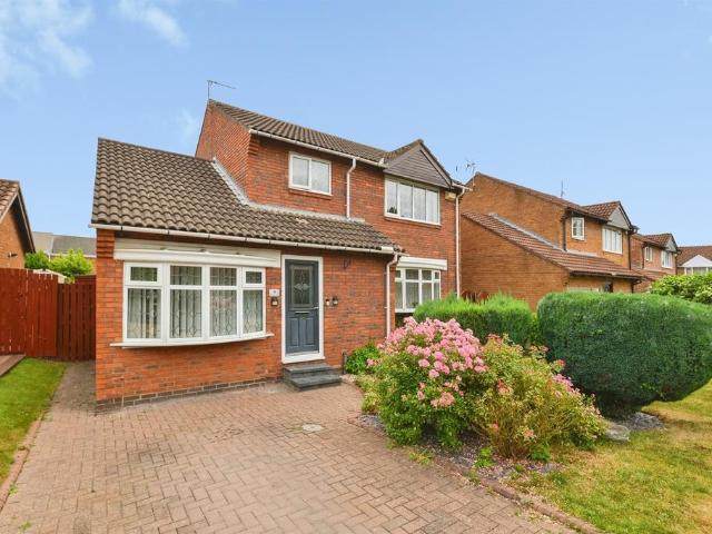 3 bedroom detached house for sale