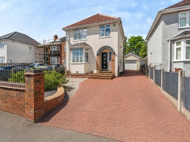3 bedroom detached house for sale