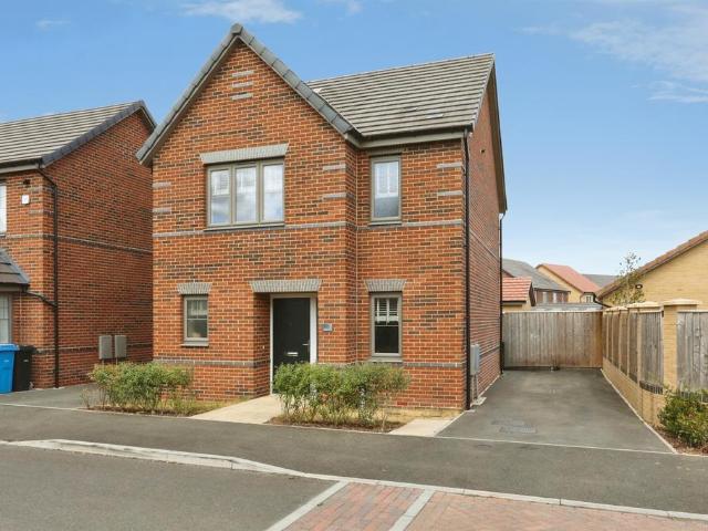 3 bedroom detached house for sale
