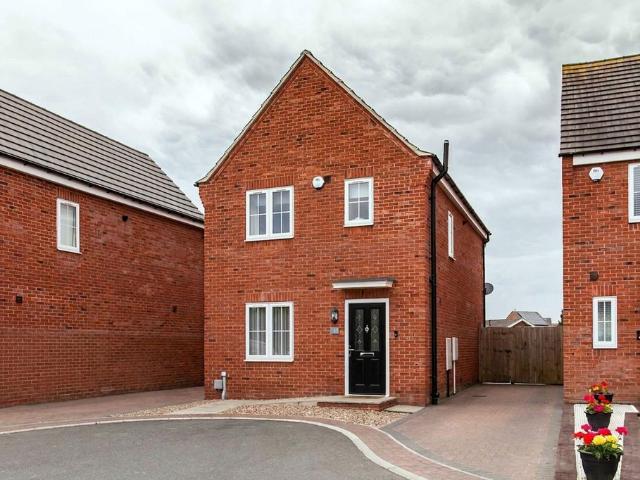 3 bedroom detached house for sale