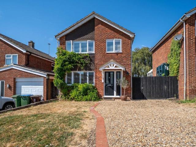 3 bedroom detached house for sale
