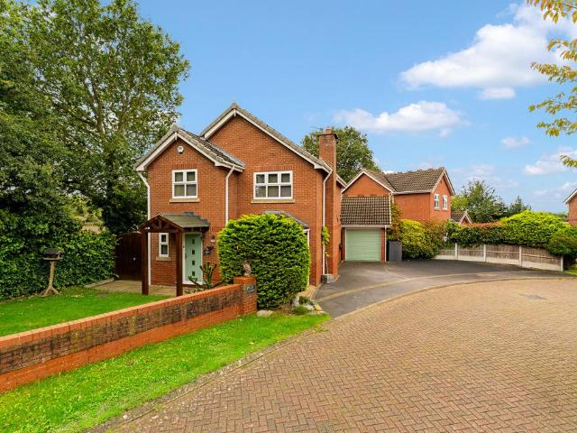 3 bedroom detached house for sale