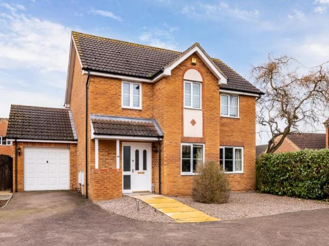 3 bedroom detached house for sale