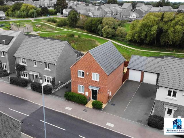 3 bedroom detached house for sale