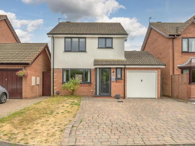 3 bedroom detached house for sale