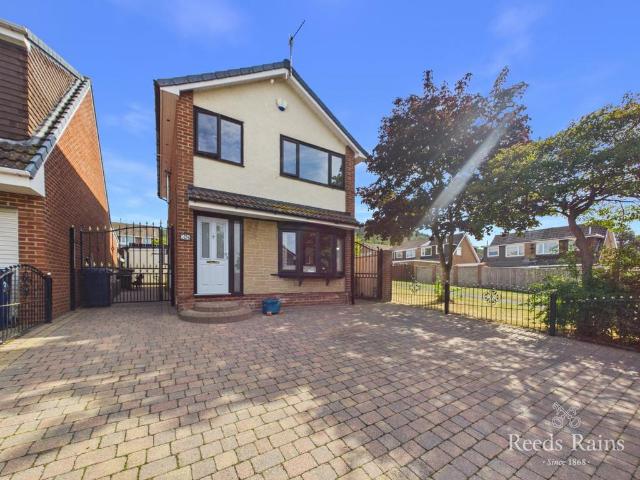 3 bedroom detached house for sale