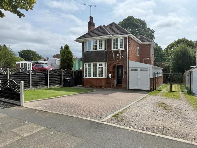 3 bedroom detached house for sale