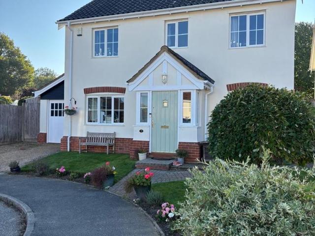 3 bedroom detached house for sale