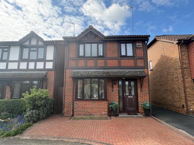 3 bedroom detached house for sale