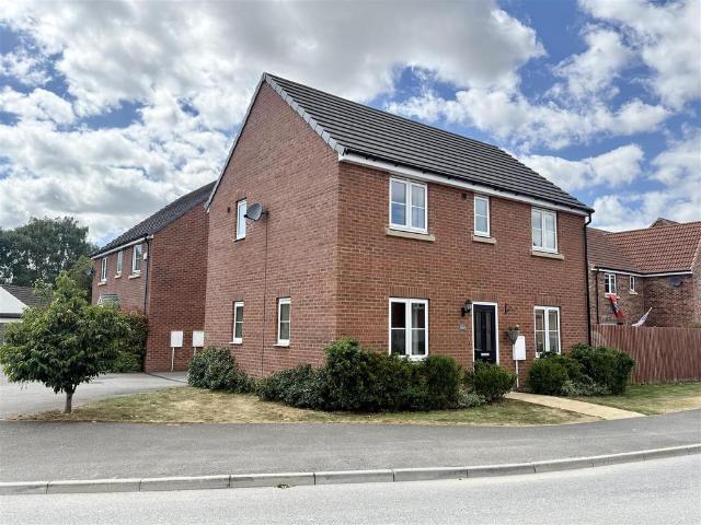3 bedroom detached house for sale