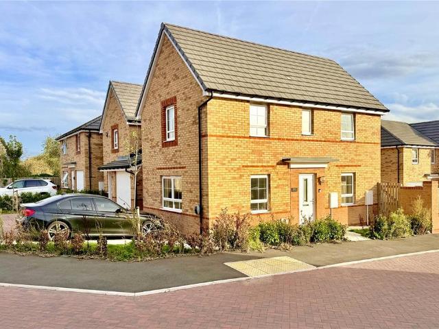 3 bedroom detached house for sale