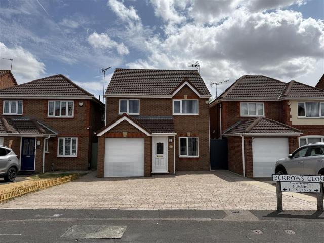 3 bedroom detached house for sale