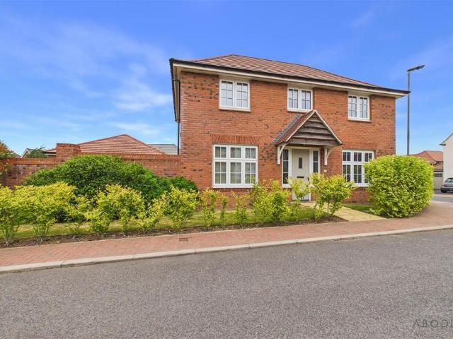 3 bedroom detached house for sale