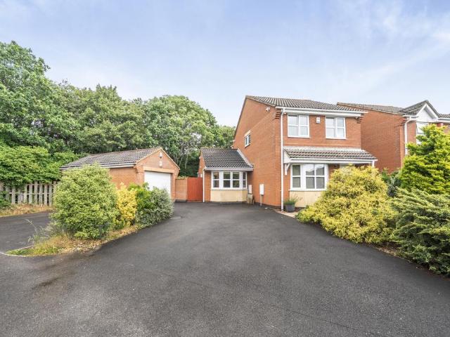 3 bedroom detached house for sale