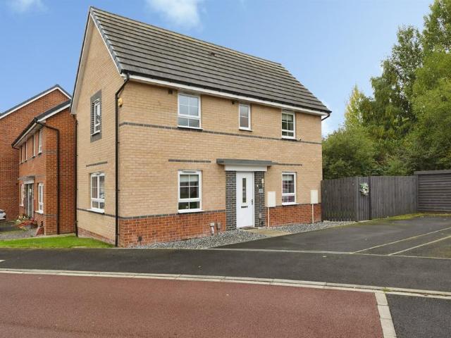 3 bedroom detached house for sale