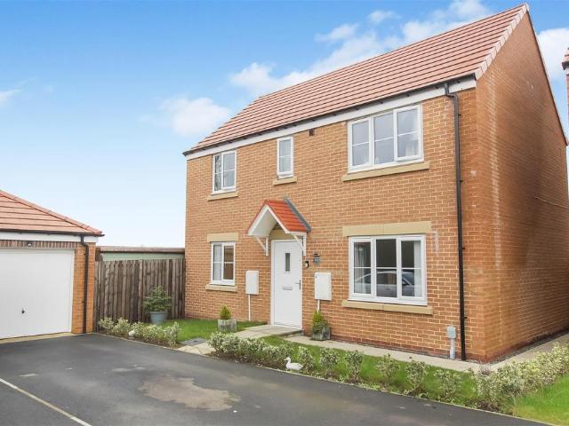 3 bedroom detached house for sale